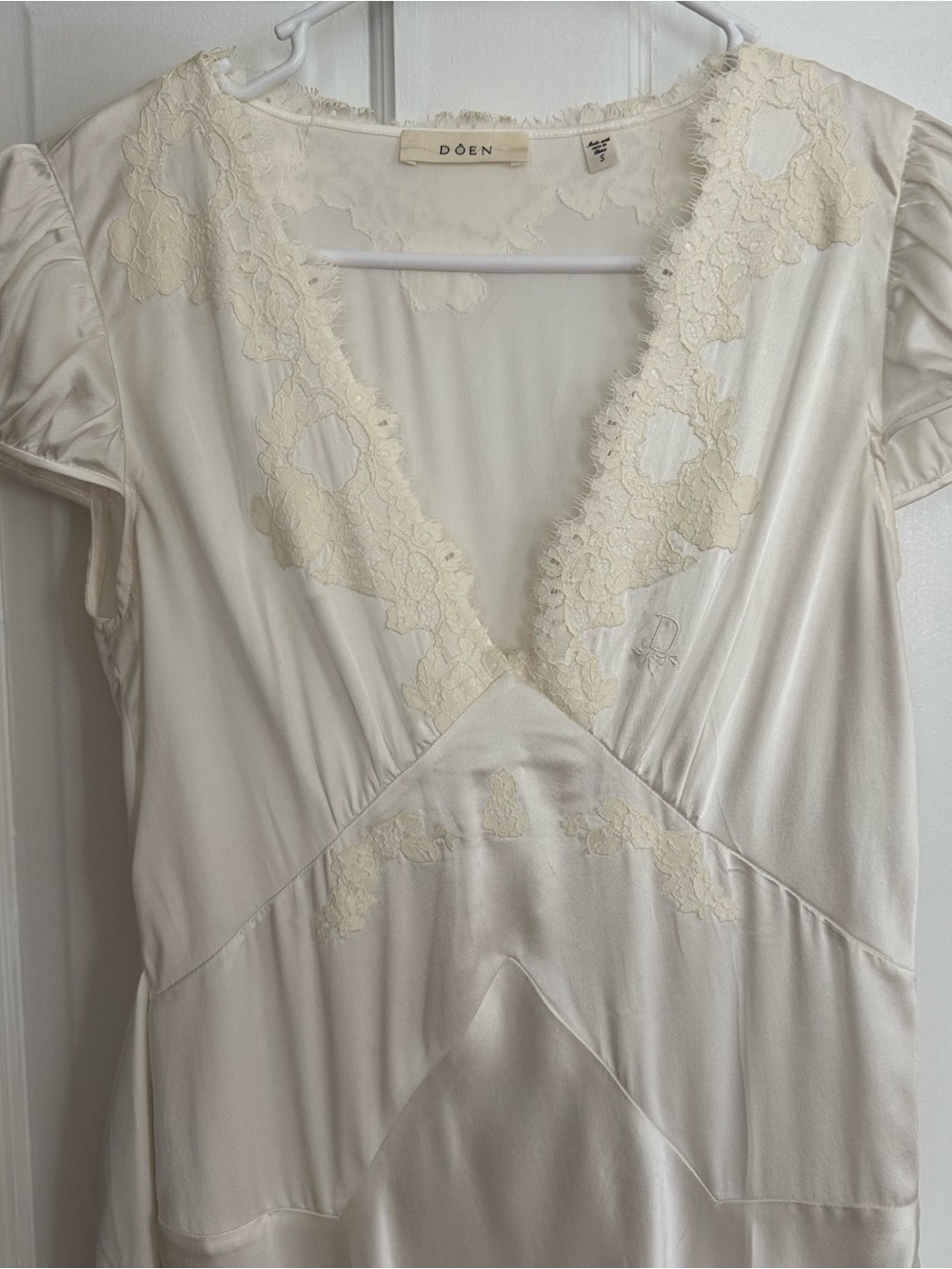 Doen Coraline Silk Midi Dress in Salt - Size Small - Picture 5 of 9